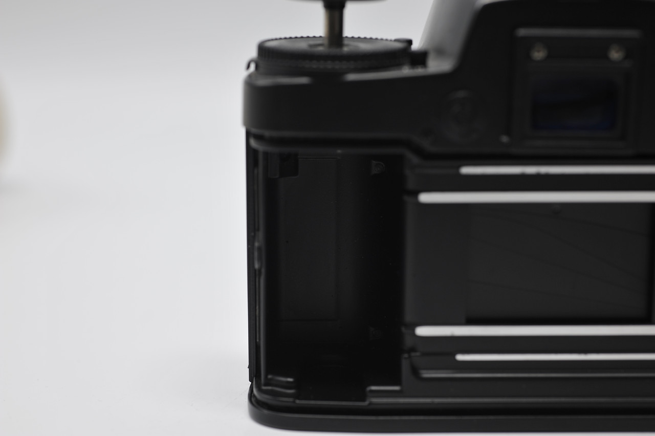 ライカ LEICA R4 ボディ LL3675#Z795 ライカ LEICA R4 ボディ LL3675#Z795