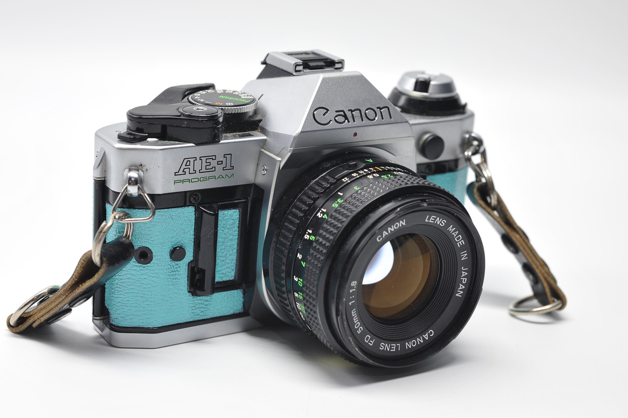 Canon FD 50mm AE-1 Lens f⁄1.8 SLR Camera Film - for Program 35mm