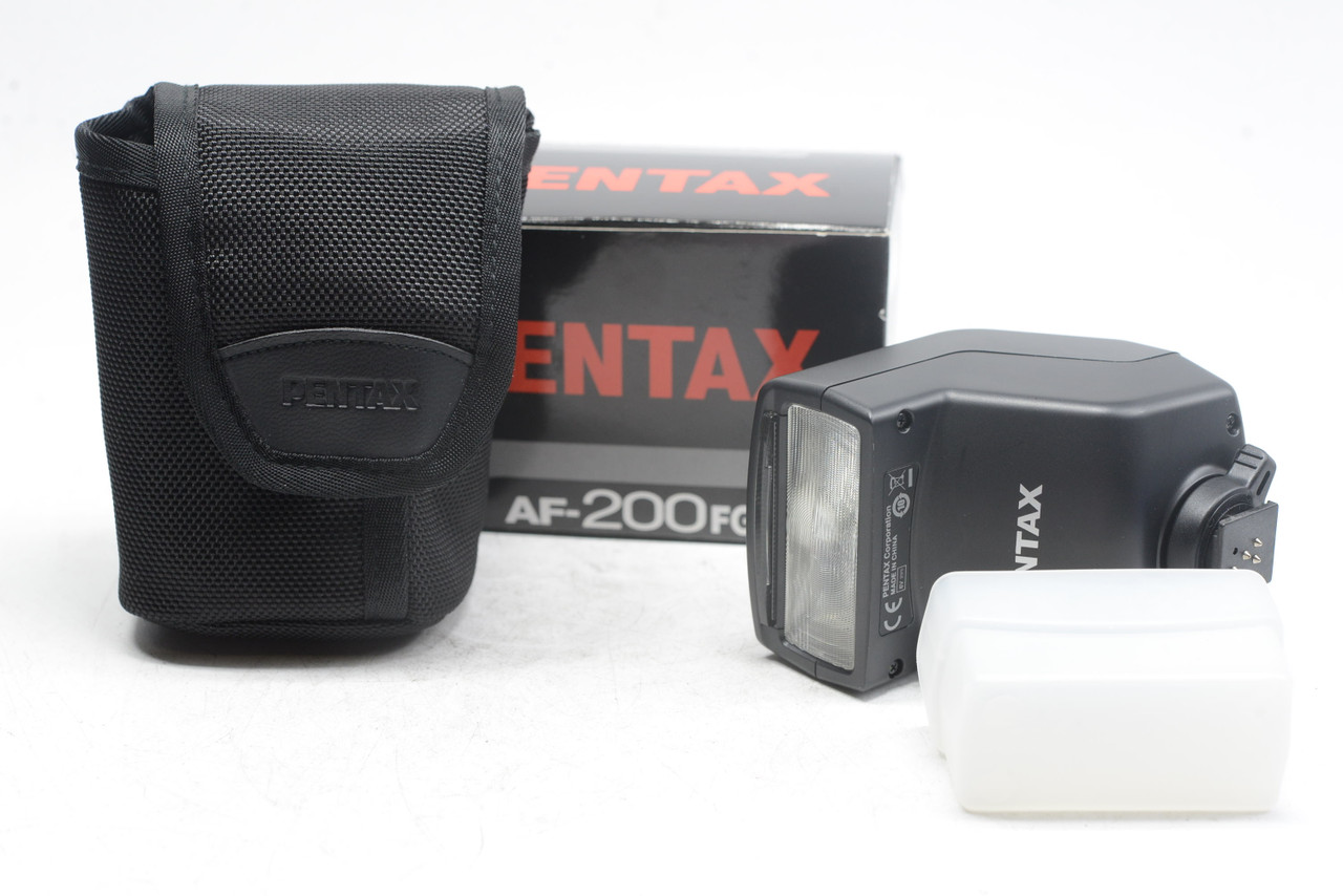 【中古】「非常に良い」Pentax AF 200FG Flashgun Amazon.com : Pentax AF-200FG Electronic Flash with Case : On