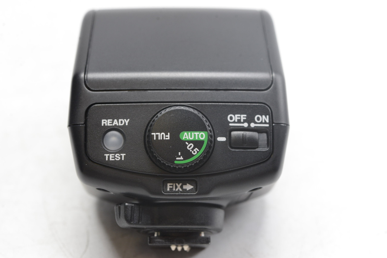 【中古】「非常に良い」Pentax AF 200FG Flashgun Amazon.com : Pentax AF-200FG Electronic Flash with Case : On