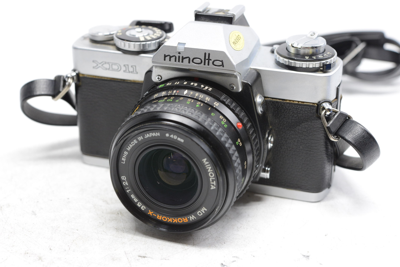 Pre-Owned - Minolta XD11 w/ 50mm f/1.7 lens film camera