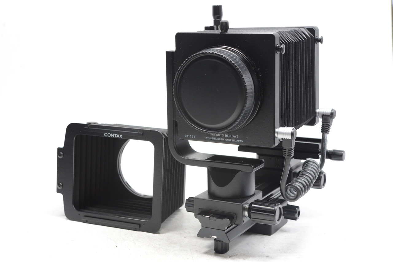 Pre-Owned - Contax 645 Auto Bellows, Cable and hood