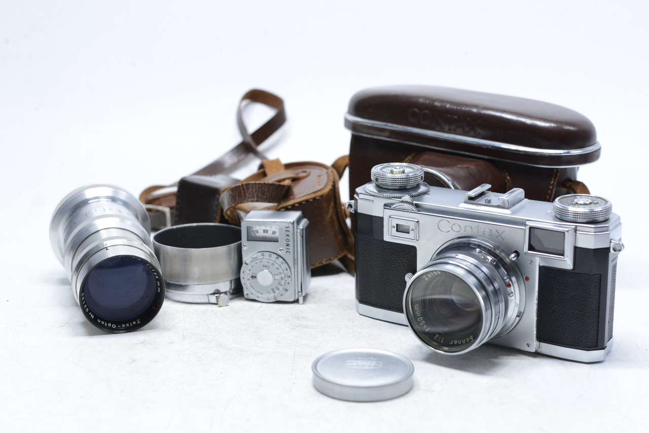 Pre-Owned Contax IIa w/Zeiss Opton Sonnar T 50mm F/2 Camera