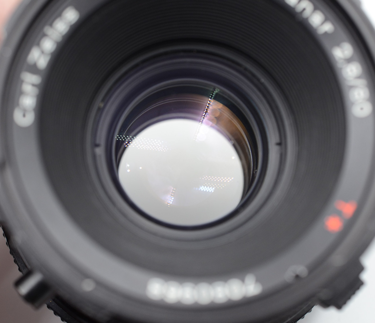 Hasselblad レンズ Carl Zeiss Planar 2.8/80 Carl Zeiss Planar T* 80mm F/2.8 CF | LENS-DB.COM