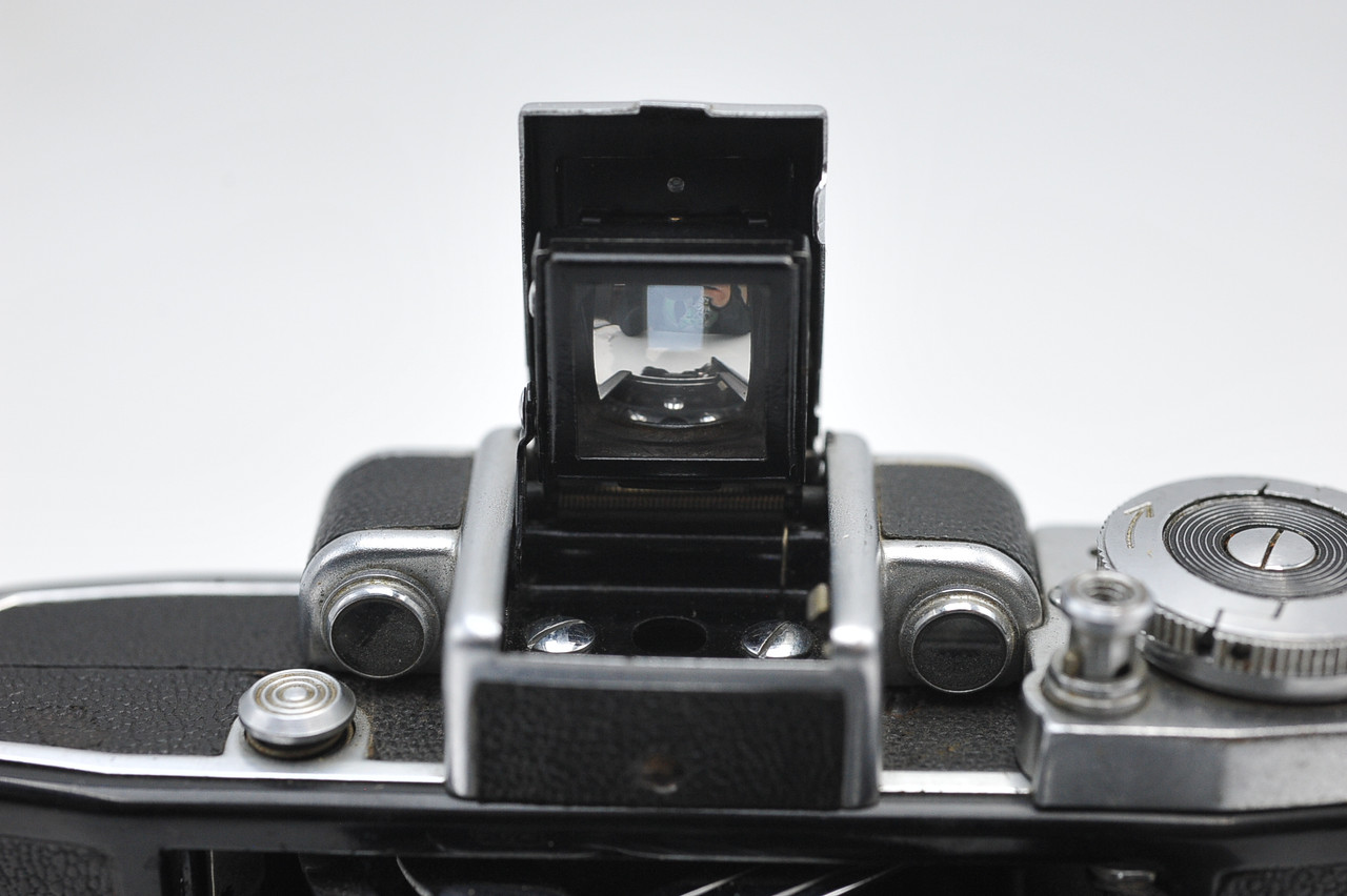 Pre Owned Zeiss Ikon Super ikonta 531 w/7.5 cm(75mm) F/3.5 Carl