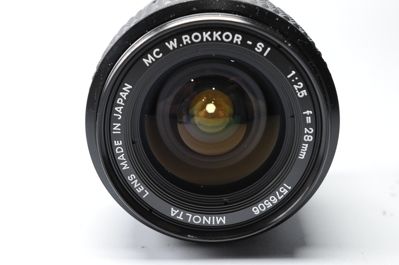 Pre-Owned - Minolta 28MM f2 5 MC W ROKKOR-SI, manual focus