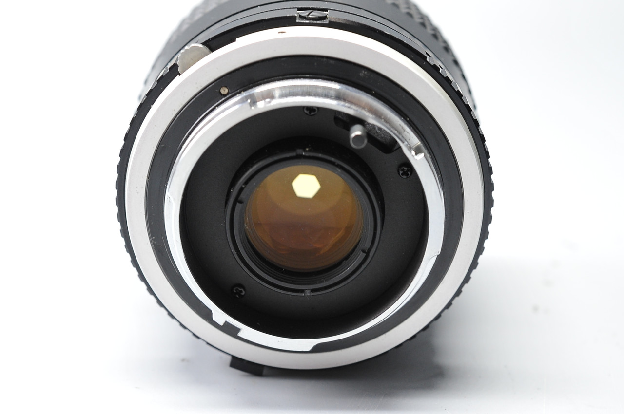 Pre-Owned - Minolta 28MM f2 5 MC W ROKKOR-SI, manual focus
