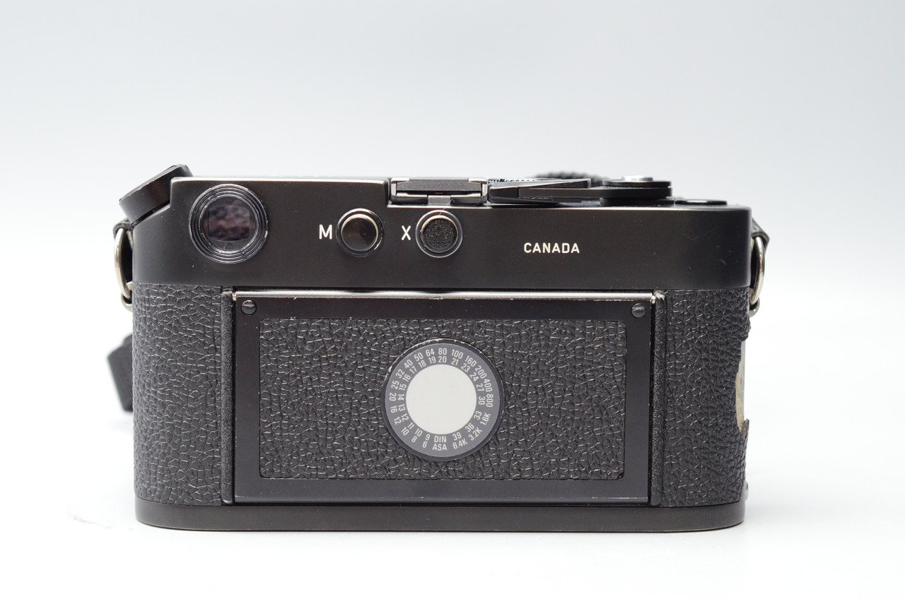 Leica M4 Black Chrome 35mm rangefinder film camera body Leica M4-2 