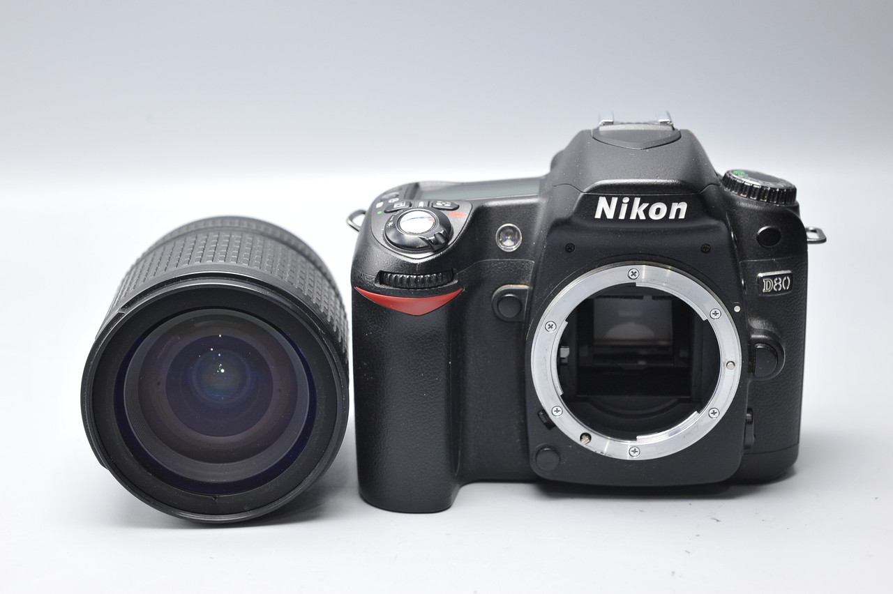 Nikon D80/DX AF-S NIKKOR 18-135mm 1:3.5-5.6G ED デジタル一眼レフ 
