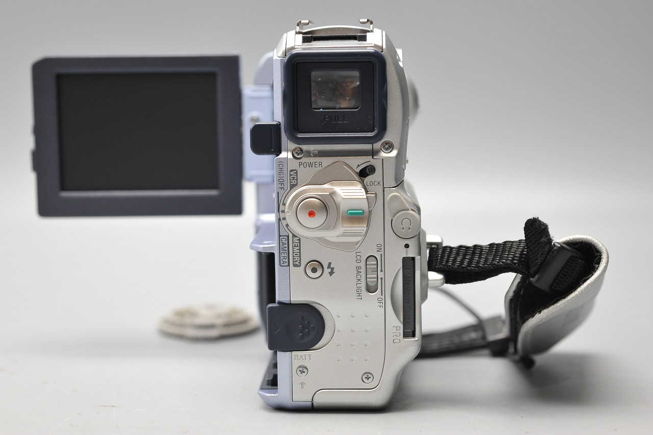 SONY DCR-PC105 ビデオカメラ a4948 Sony DCR-PC105 Camcorder - Black/Silver for sale online | eBay