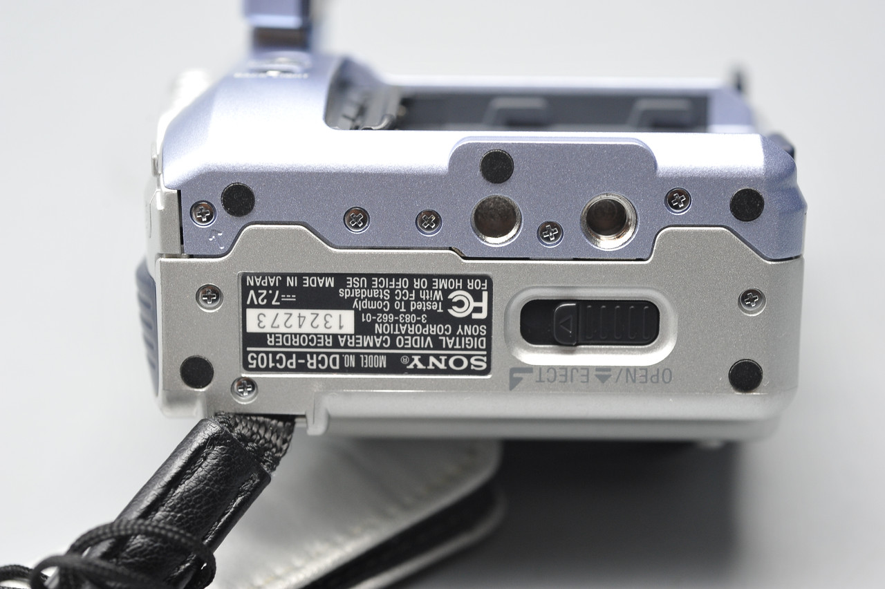 Pre-Owned - Sony Handycam DCR-PC105 at Ace Photo