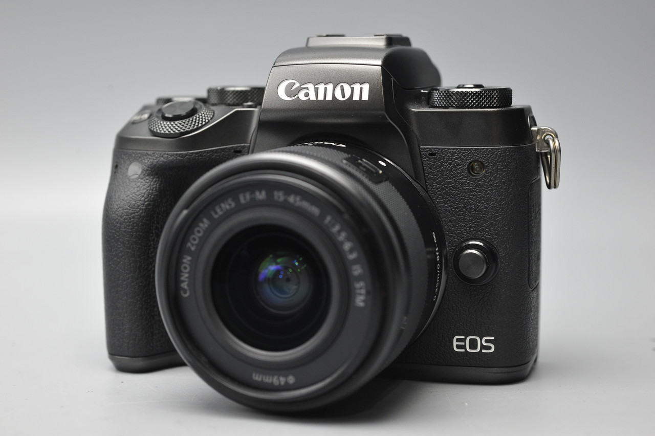 Pre-Owned - Canon EOS M5 w/ EF-M 15-45mm at Ace Photo