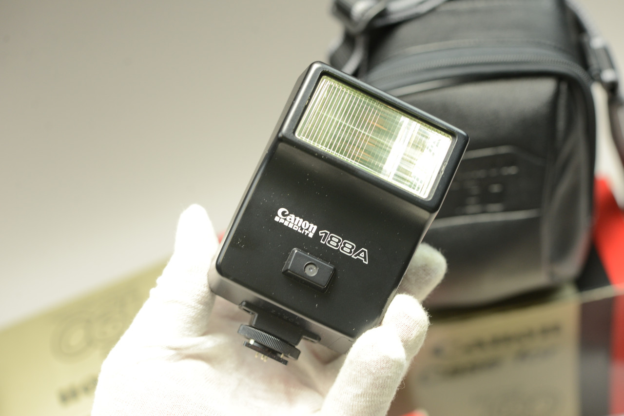 現状品 Canon キヤノン T90 New FD 35-70mm F3.5-4.5 フィルムカメラ