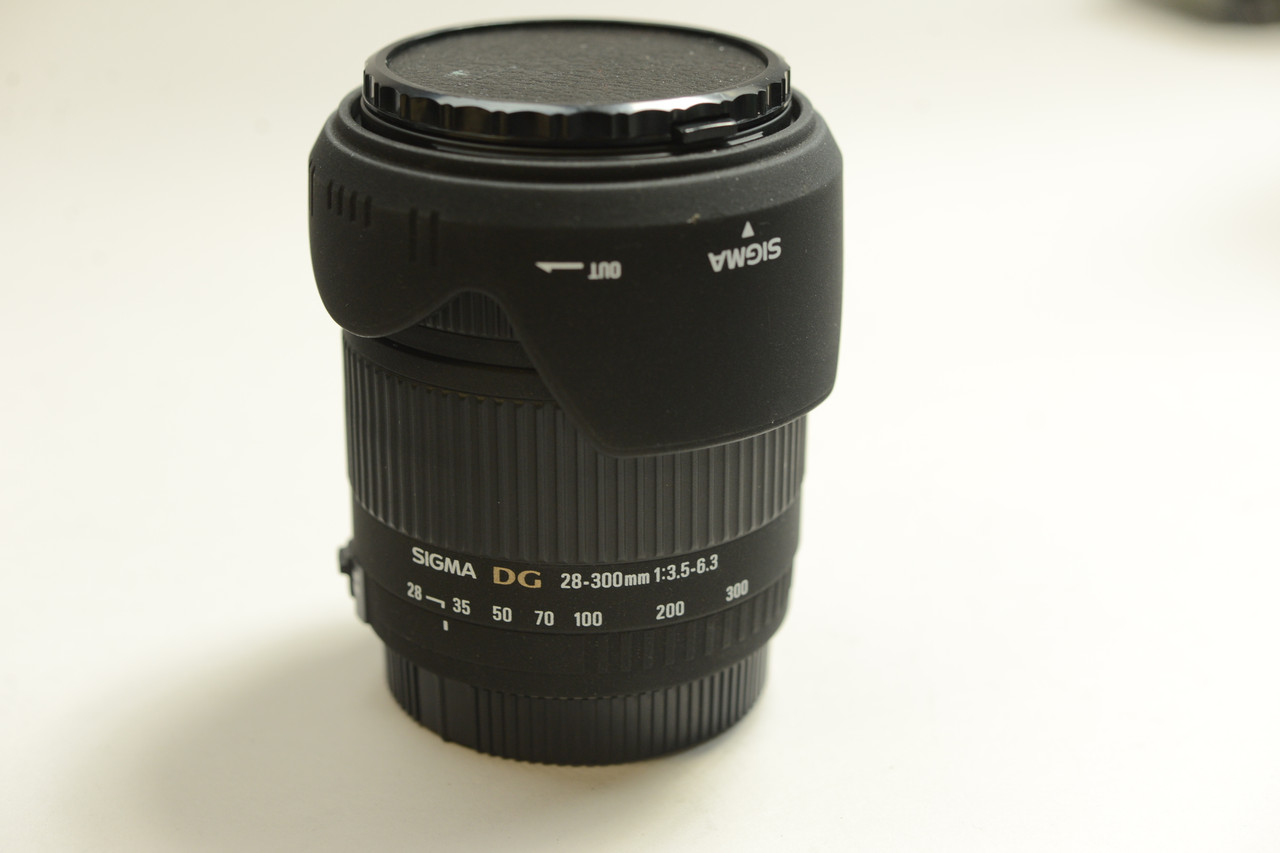 Sigma Pentax Sigma 28-300mm F3.5-6.3 DG #8254 DG 28-300mm f⁄3.5-
