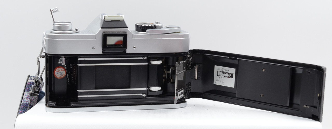⭐️キャノン Canon FTb シルバー & FD 50mm F1.4 Pre-Owned - Canon FTb Silver with 50mm f/1 4 FD