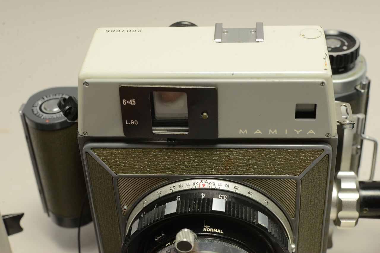Pre-Owned - Mamiya Press 6x9 Film Camera w/ Sekor 90mm F/3.5