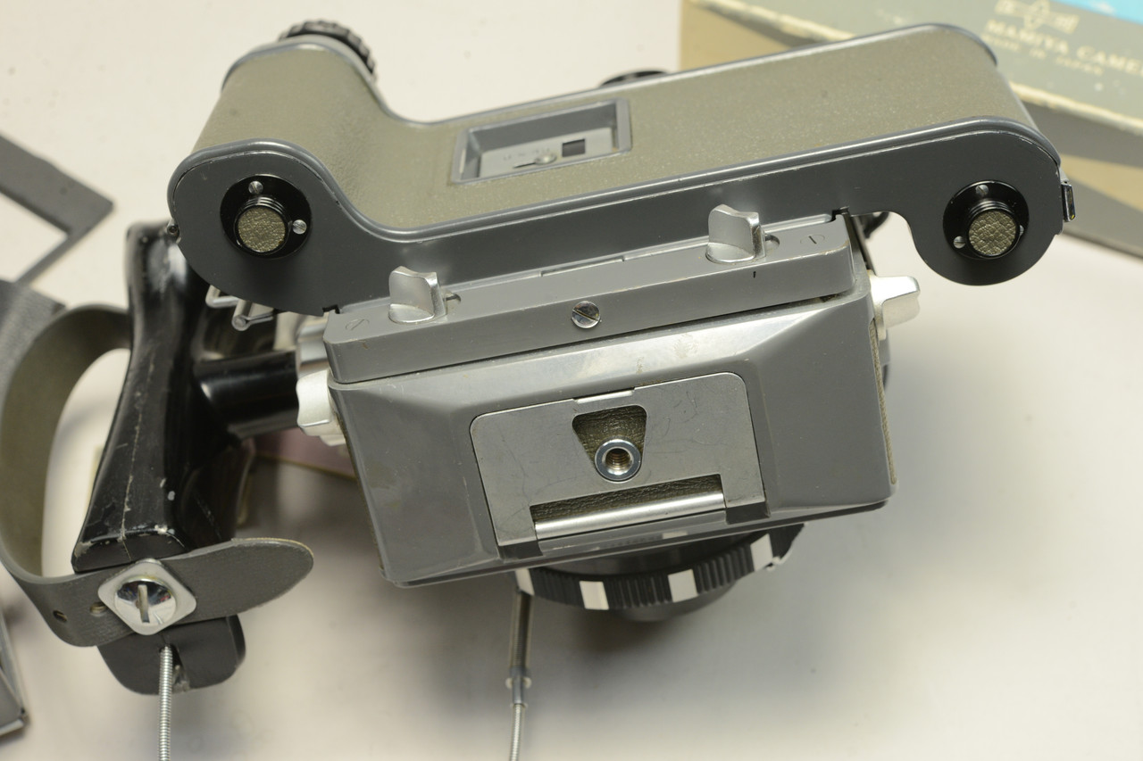 Pre-Owned - Mamiya Press 6x9 Film Camera w/ Sekor 90mm F/3.5