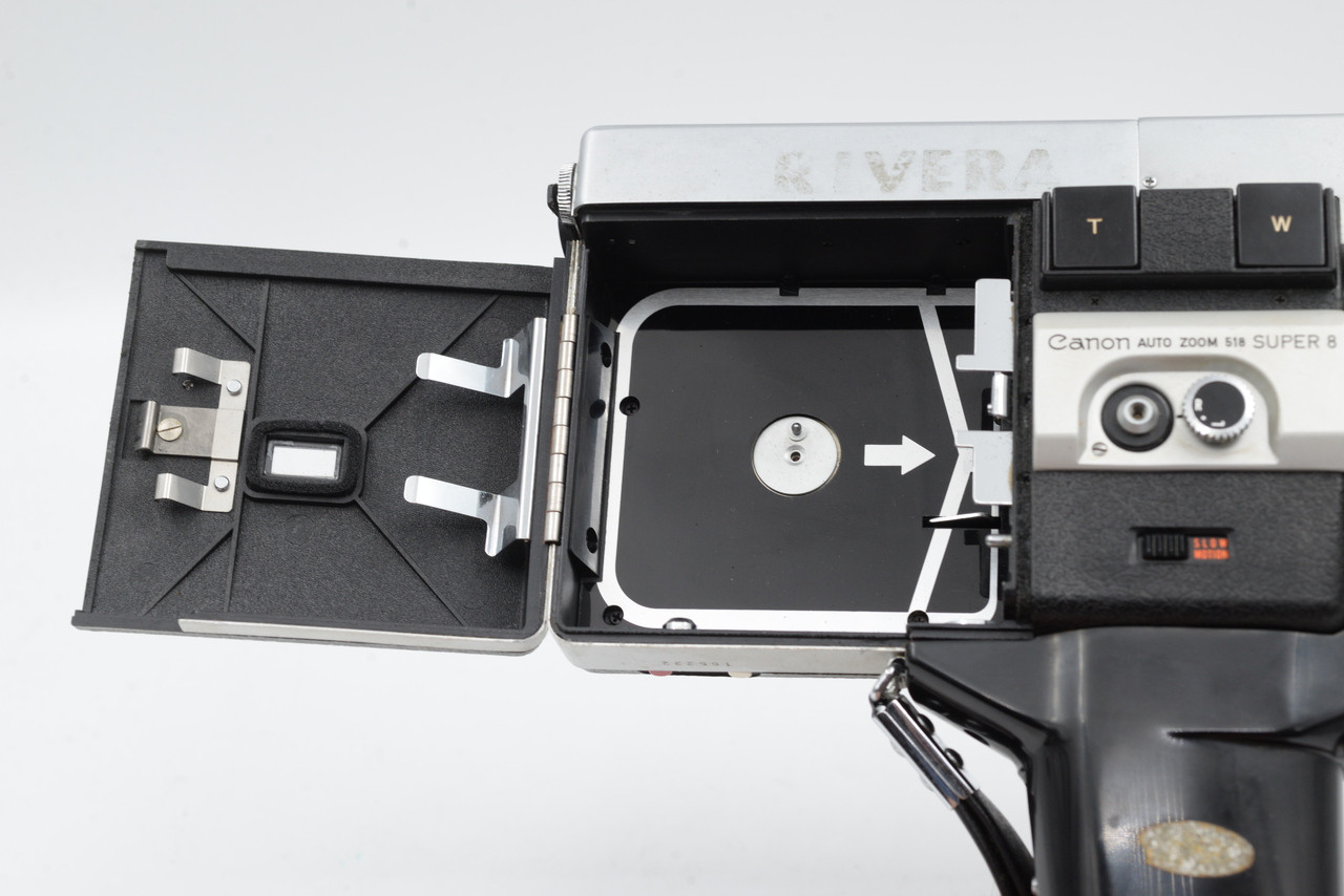 Pre-Owned - Canon Auto Zoom 518 SV Super 8 Camera