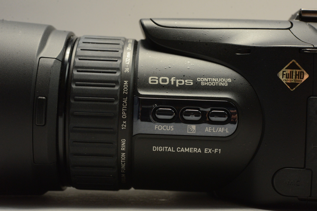 Casio Exilim Pro EX-F1 - Thumbnail 2