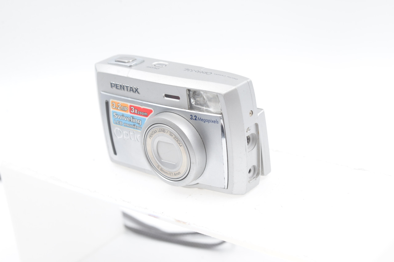Pre-Owned - Pentax Digital Camera Optio 33L 3.2MP Silver Fli