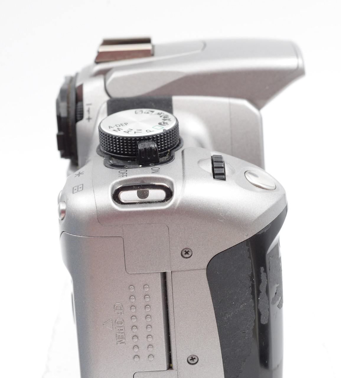 Pre-Owned - Canon EOS Digital Rebel XT Silver w/ EF-S 18-55