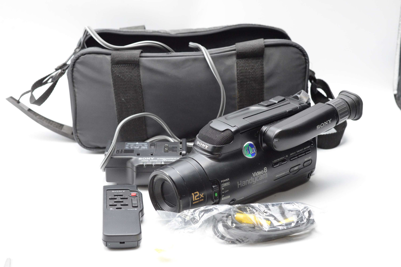 Pre-Owned - Sony Video 8 Handycam CCD-FX240