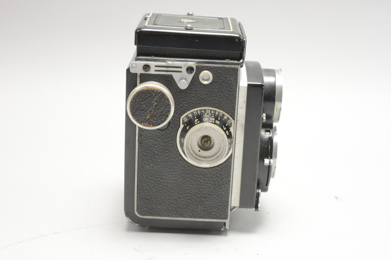 Pre-Owned - Rolleicord V DBP DBGM w/ Xenar 75mm F/3.5
