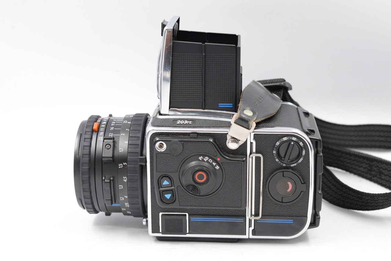 Pre-Owned - Hasselblad - 203FE w/ CFE 80mm f/2.8, E12 6x6 Ba