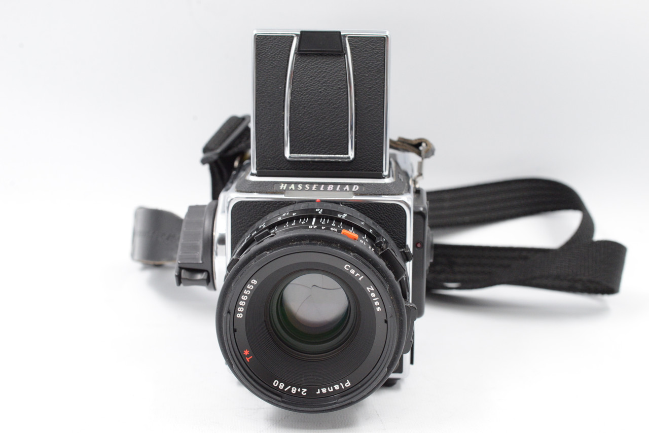 Pre-Owned - Hasselblad - 203FE w/ CFE 80mm f/2.8, E12 6x6 Back