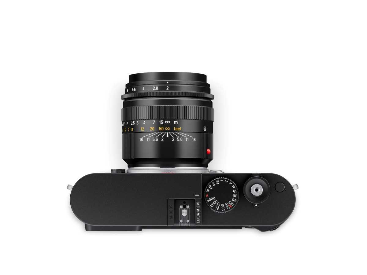 Leica Summicron-M 66 f/2 (Black Anodized Finish)