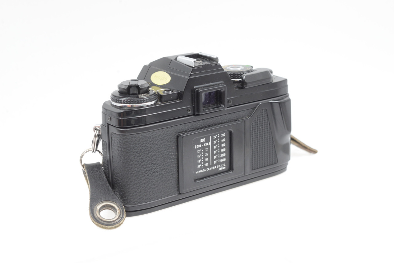 Pre-Owned - Minolta X700 with 50mm F/1.7 mm lens,