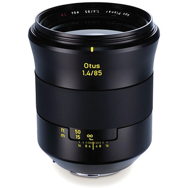 Pre-Owned -  Zeiss Otus 85mm f/1.4 Apo Planar T* ZE Lens for Canon EF Mount