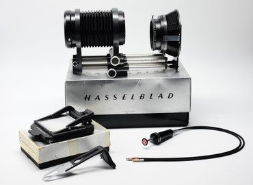 Pre-Owned Hasselblad Bellows Extension w/ Double Cable Release, Front Shade and Transparency Copy Holder