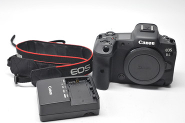 Pre-Owned - Canon R - Canon EOS R5 Mirrorless Digital Camera (Body Only)