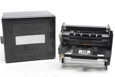 Pre-Owned Mamiya 120 film Insert for M645 Camera w/Hard Case