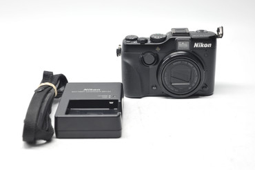 Pre-Owned - Nikon COOLPIX P7100 Digital Camera