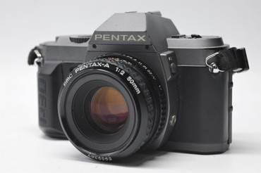 Pre-Owned - Pentax P30t MF Film SLR w/ 50mm f/2 A