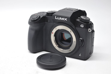 Pre-Owned Lumix DMC-G7 (Body Only)