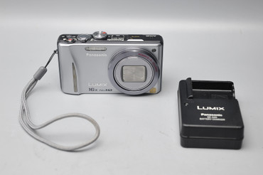 Pre-Owned - Panasonic Lumix DMC-ZS10 (Silver)