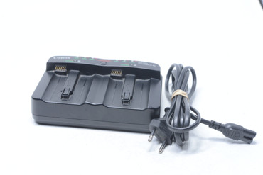 Pre-Owned Canon LC-E4 Battery Charger For LP-E4 Battery