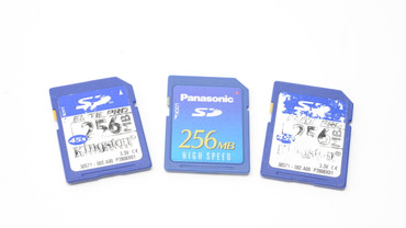 Pre-Owned - 256Mb Assorted SD Memory Card,variable brand for one card only.(ACE76374)