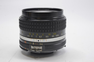 Pre-Owned - Nikon Nikkor 28Mm F/3.5 AI