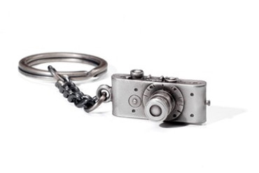 Leica UR Leica Keychain