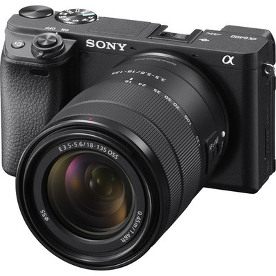 Sony - Alpha a6400 Mirrorless Digital Camera with 18-135mm Lens