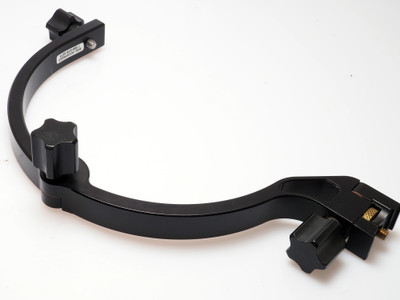 The best selection of Tripod Collars and Lens Plates