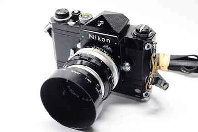 Pre-Owned - Nikon F Black body w Standard finder, 5 8cm f1 4 lens and hoof & F36 motor drive RARE