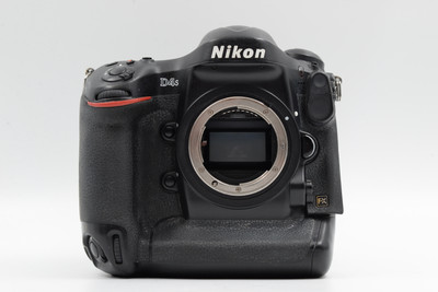 Pre-Owned - AS-IS NO WARRANTY. Nikon D4s Camera Body with Heavy Wear shutter count 705382