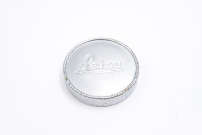 Pre-Owned - Good- Leica Slip-On Lens Cap 42mm (metal, silver) Good