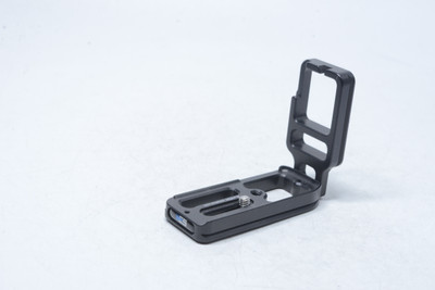 Pre-Owned - Kirk BL-A7R2N L-Bracket for Sony A7RII/A7II/A7SII