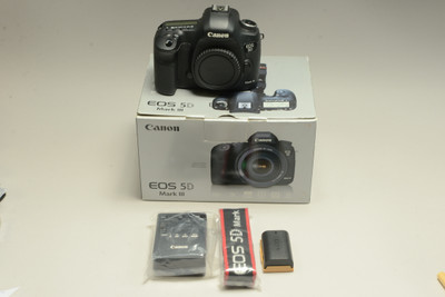 Canon - 【サニーレタス】Canon EOS Canon equipment and accessories at Ace Photo